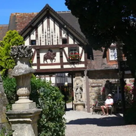 Le Domaine De La Corniche St2 Holiday home *